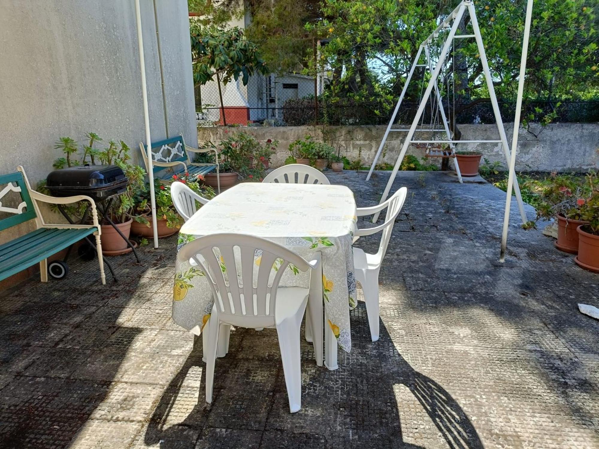 Casa Vacanze Il Carrubo Leporano Buitenkant foto
